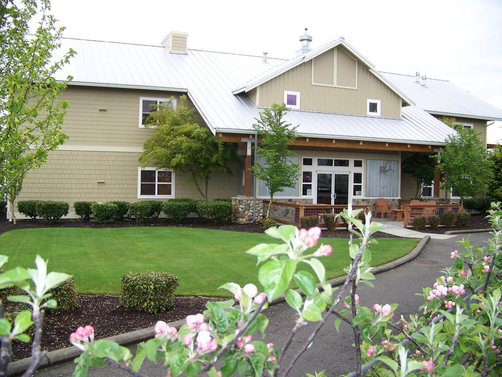 Homestead Resort Lynden Exterior photo